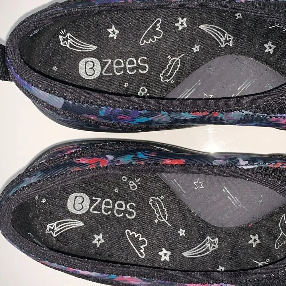 NWT B Zeeb Women’s Slip-On Black/Florals Shoes Size 9,5